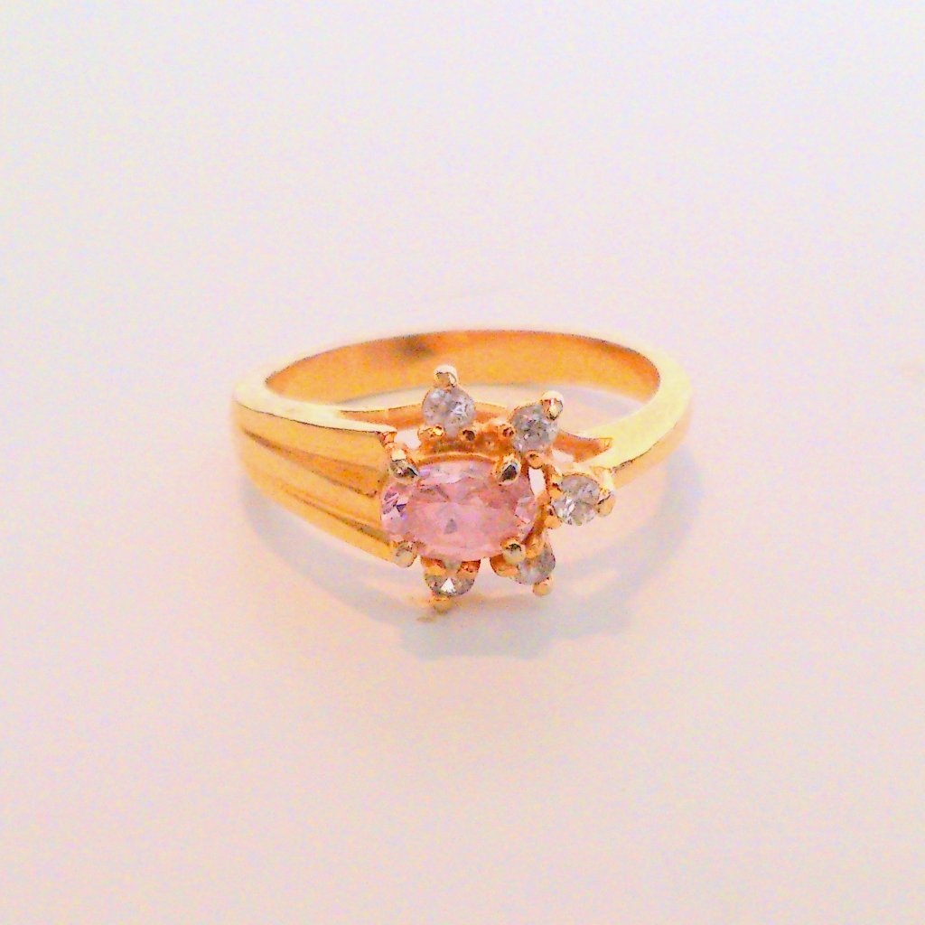Gold Tone Pink Ice Oval Stone Fashion Ring Size 6.75